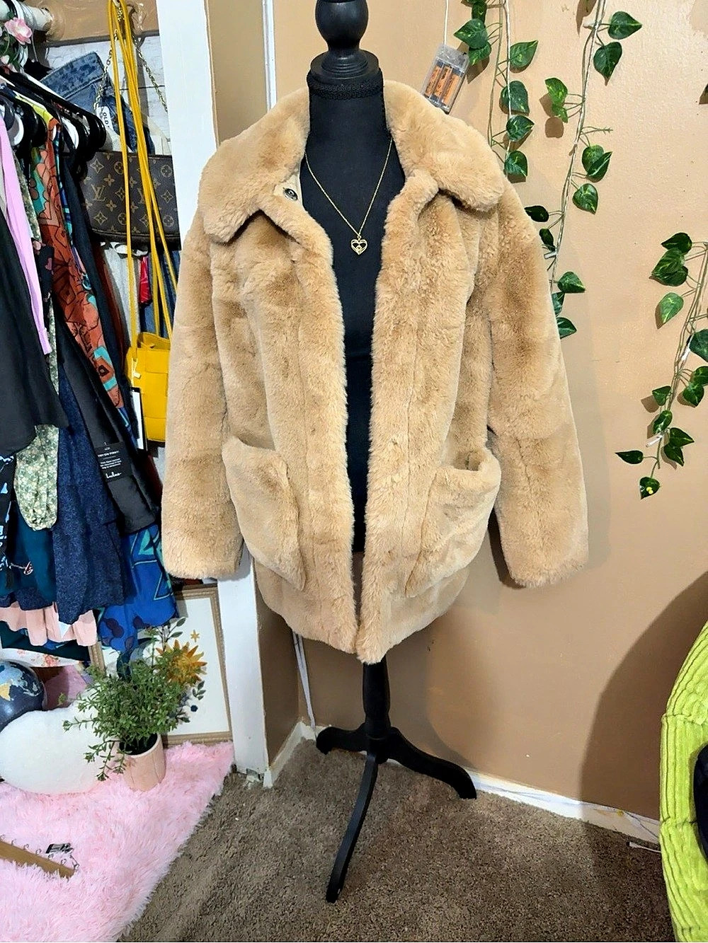 H&M Faux Fur Coat Beige Plush Jacket Size 0